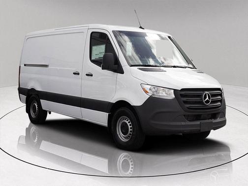 2025 Mercedes-Benz Sprinter 2500 Standard Roof