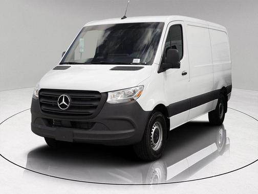 2025 Mercedes-Benz Sprinter 2500 Standard Roof