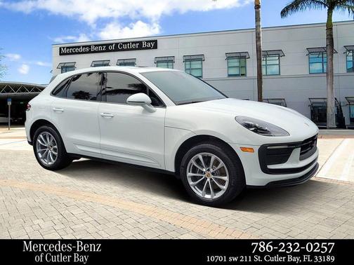 2024 Porsche Macan Base