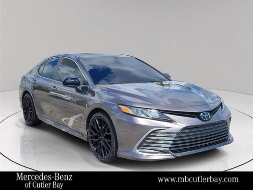 Predawn Gray Mica 2024 Toyota Camry LE
