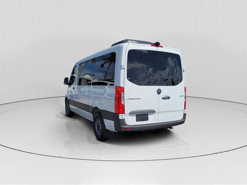 2025 Mercedes-Benz Sprinter 2500 144 WB Standard Roof Passenger