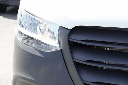 2026 Mercedes-Benz Sprinter 2500 High Roof