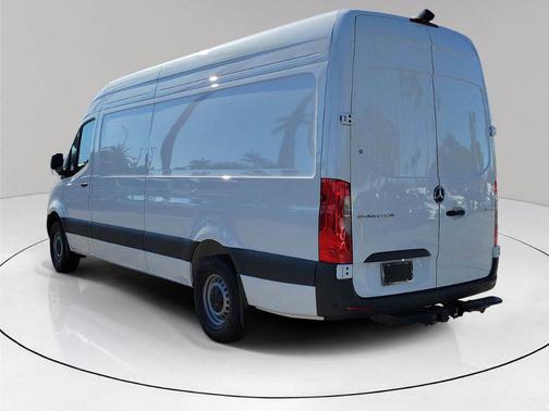 2026 Mercedes-Benz Sprinter 2500 High Roof