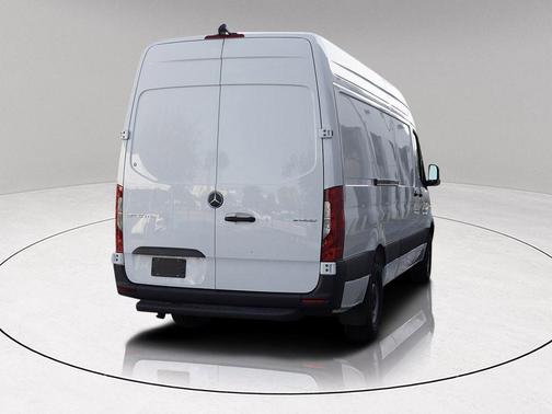 2026 Mercedes-Benz Sprinter 2500 High Roof