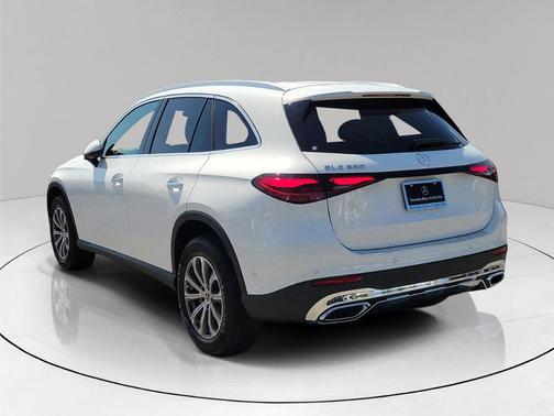 White 2026 Mercedes-Benz GLC 300 Base