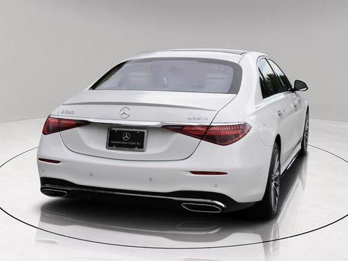 2026 Mercedes-Benz S-Class 580