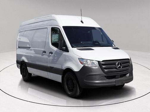 2025 Mercedes-Benz Sprinter 2500 Standard Roof