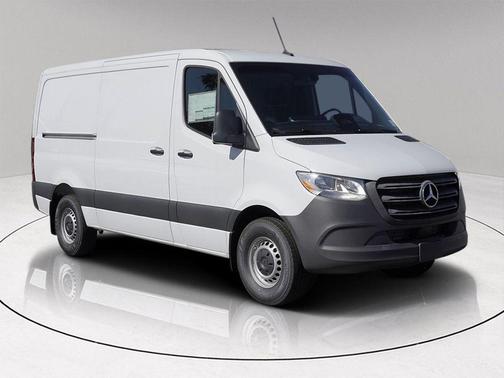 2025 Mercedes-Benz Sprinter 2500 Standard Roof