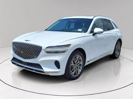 Alta White 2024 Genesis GV70 2.5T