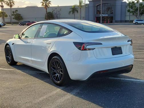 2025 Tesla Model 3 Long Range