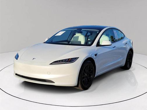 2025 Tesla Model 3 Long Range