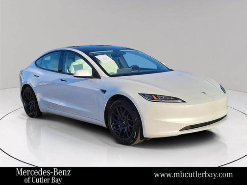 2025 Tesla Model 3 Long Range