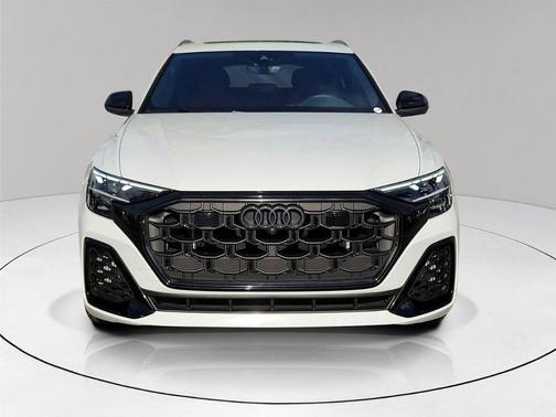 2025 Audi SQ8 4.0T Premium Plus
