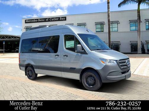 2025 Mercedes-Benz Sprinter 2500 144 WB Standard Roof Passenger