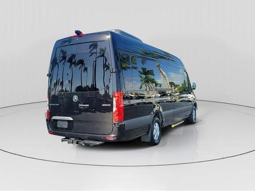 2025 Mercedes-Benz Sprinter 2500 170 WB High Roof Extended Cargo