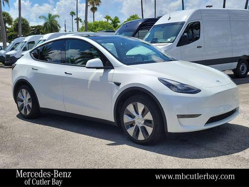 2022 Tesla Model Y Long Range