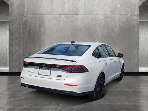2024 Honda Accord Hybrid Sport-L