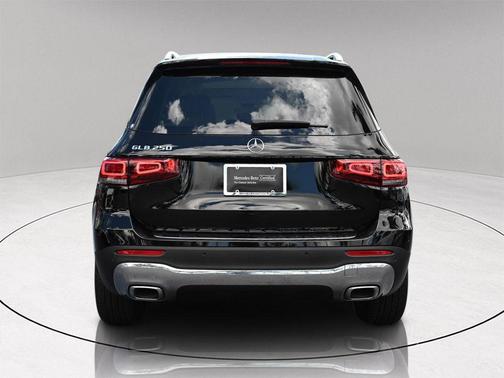 2022 Mercedes-Benz GLB 250 Base