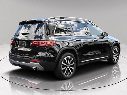 2022 Mercedes-Benz GLB 250 Base