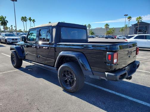 2021 Jeep Gladiator Sport