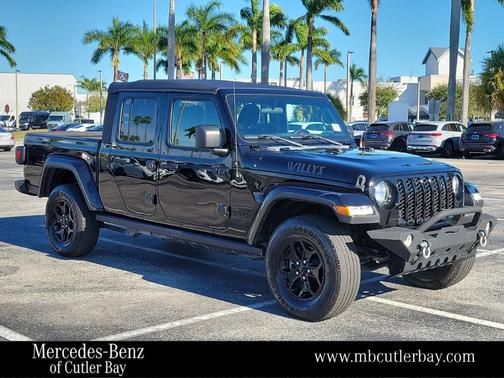2021 Jeep Gladiator Sport
