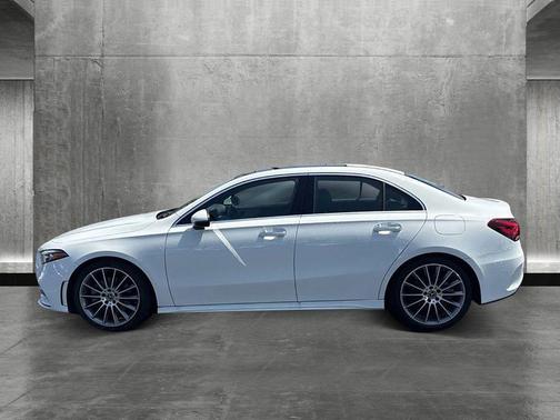 2022 Mercedes-Benz A-Class A 220