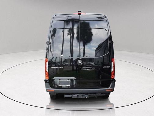 2025 Mercedes-Benz Sprinter 2500 High Roof