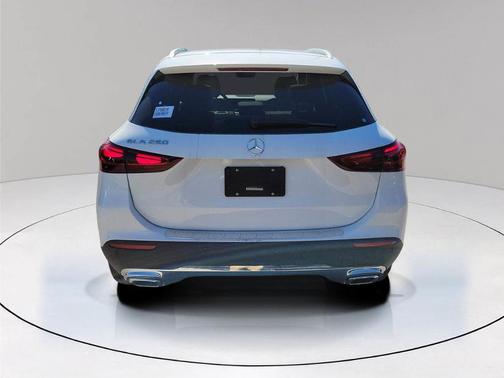 2026 Mercedes-Benz GLA 250 Base
