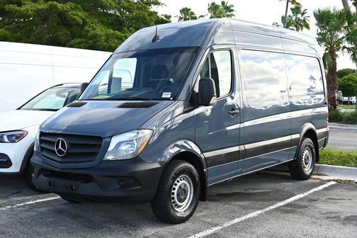 2018 Mercedes-Benz Sprinter 2500 144 WB