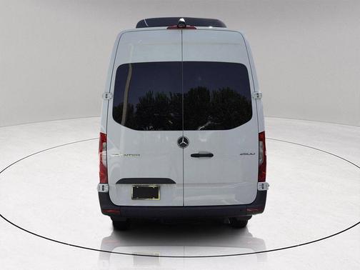 2025 Mercedes-Benz Sprinter 2500 High Roof