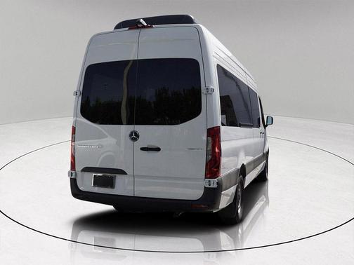 2025 Mercedes-Benz Sprinter 2500 High Roof
