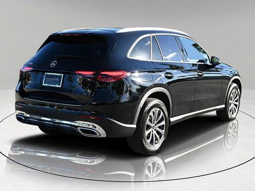 2025 Mercedes-Benz GLC 300 Base