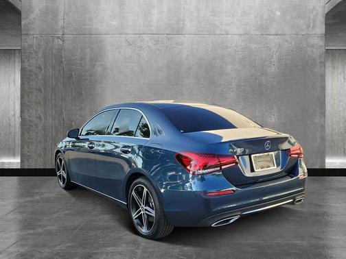 2022 Mercedes-Benz A-Class A 220