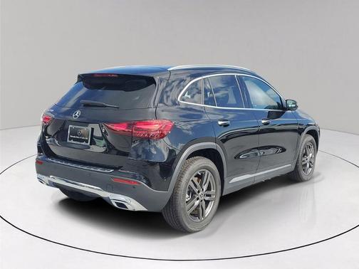 2026 Mercedes-Benz GLA 250 Base