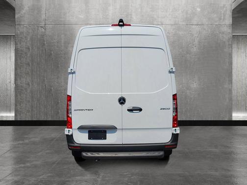 2025 Mercedes-Benz Sprinter 2500 Standard Roof