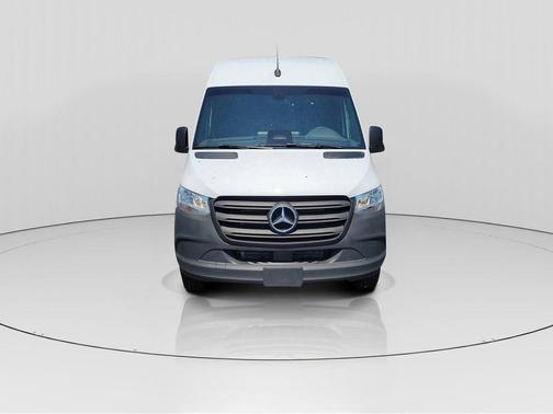 2025 Mercedes-Benz Sprinter 2500 Standard Roof