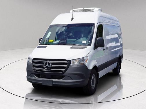 2025 Mercedes-Benz Sprinter 2500 Standard Roof