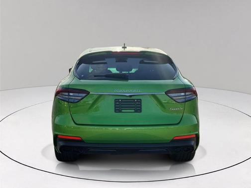 Urban Green 2023 Maserati Levante Modena
