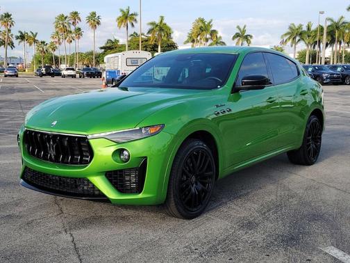 Urban Green 2023 Maserati Levante Modena