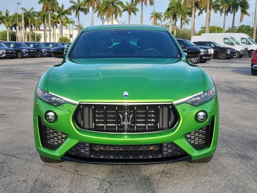 Urban Green 2023 Maserati Levante Modena