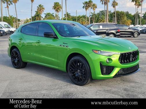 Urban Green 2023 Maserati Levante Modena