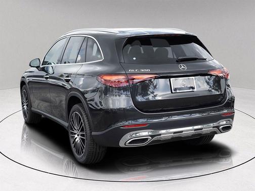 2025 Mercedes-Benz GLC 300 Base