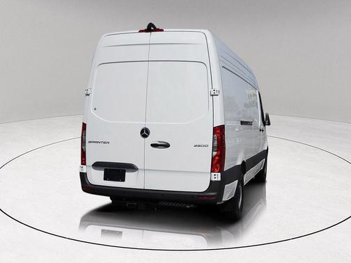 2026 Mercedes-Benz Sprinter 2500 High Roof