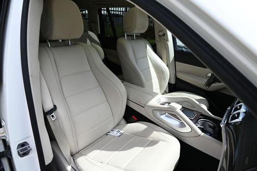 2022 Mercedes-Benz GLS 450 4MATIC