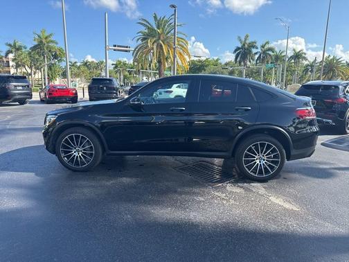 2021 Mercedes-Benz GLC 300 4MATIC Coupe