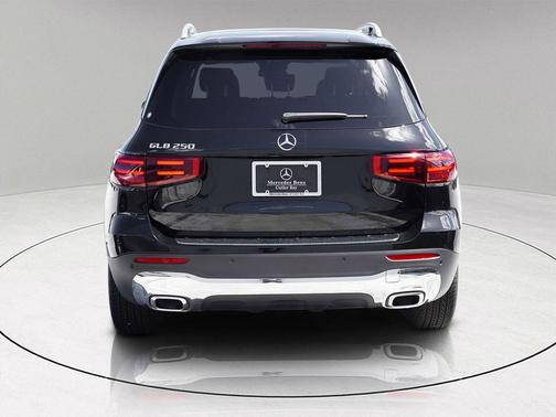 2025 Mercedes-Benz GLB 250 Base