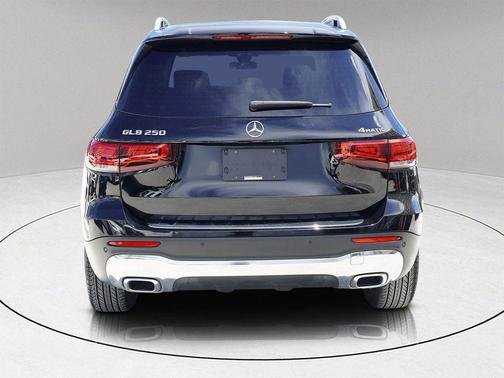 2021 Mercedes-Benz GLB 250 Base 4MATIC