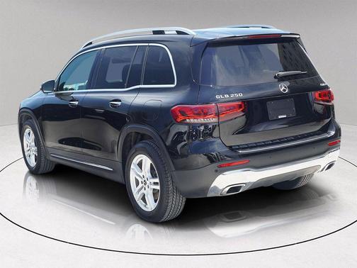 2021 Mercedes-Benz GLB 250 Base 4MATIC