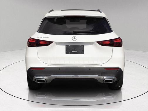 2026 Mercedes-Benz GLA 250 Base