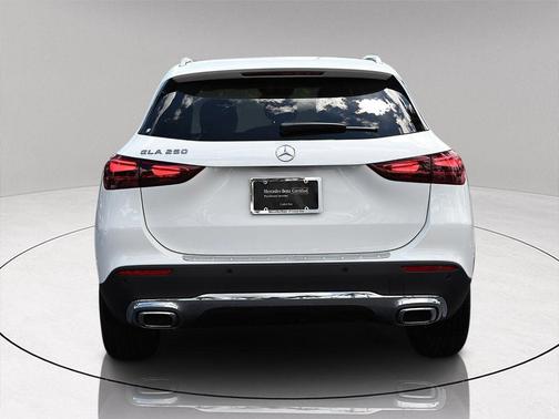 2025 Mercedes-Benz GLA 250 Base